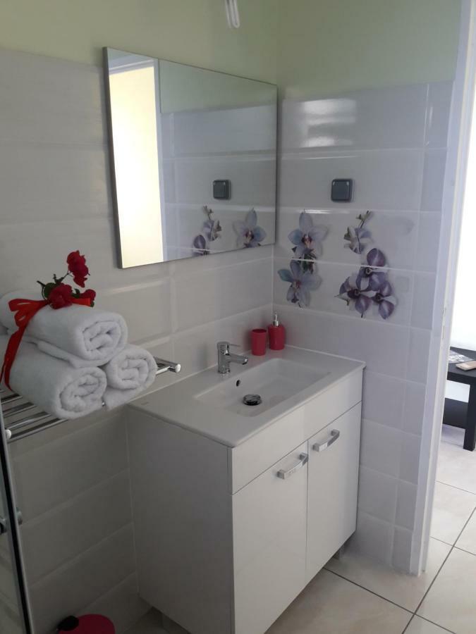 Charmant appartement Guinée-Fleury Extérieur photo